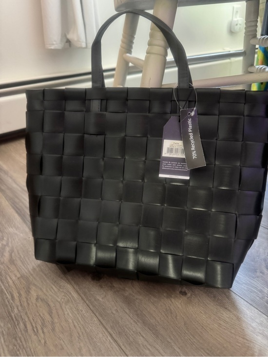 Handed by Handbags - NWT Handed By Holland Petite Woven Black Tote Bag 70% Recycled Plastic Handmade
